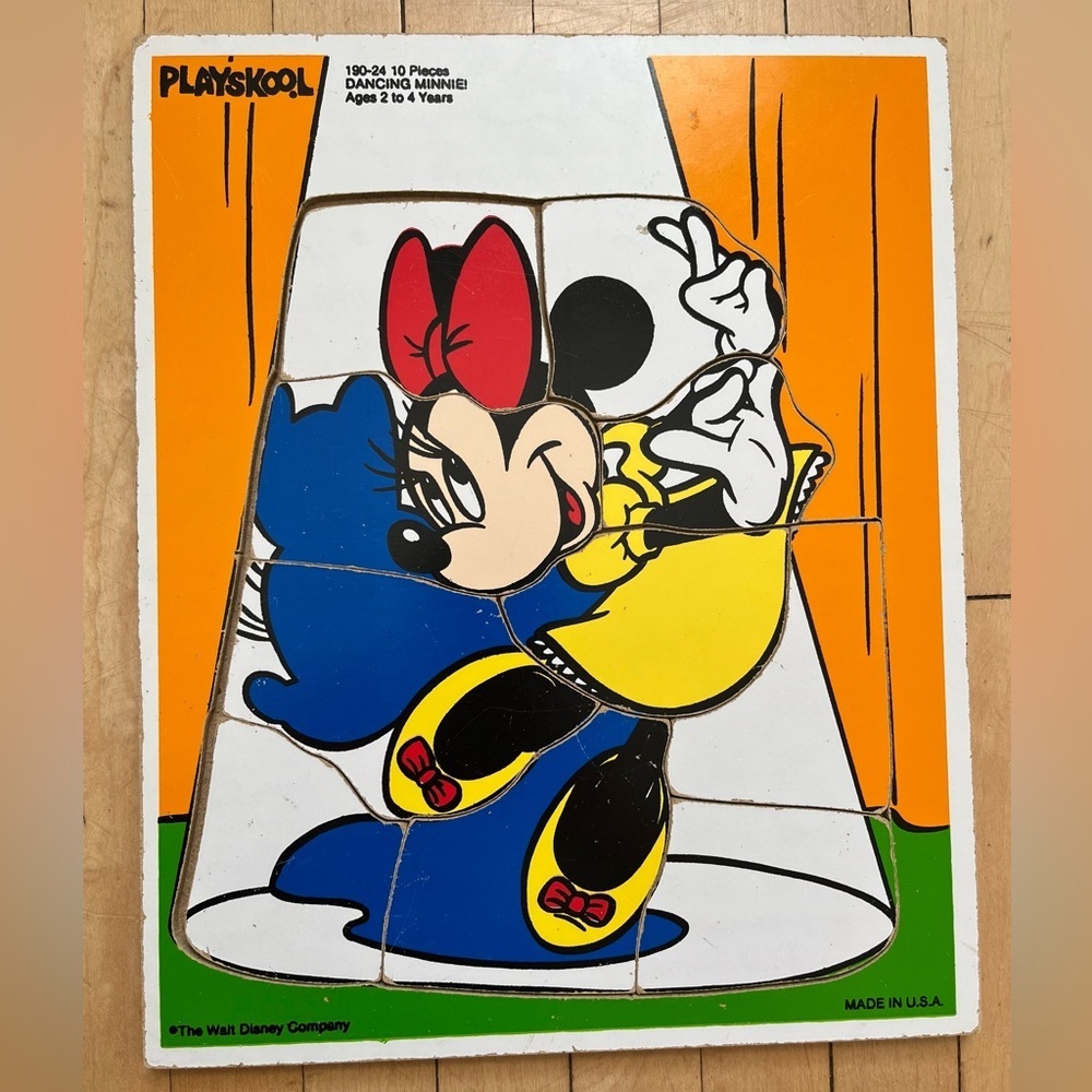 Vintage Dancing Minnie Mouse Wooden Puzzle